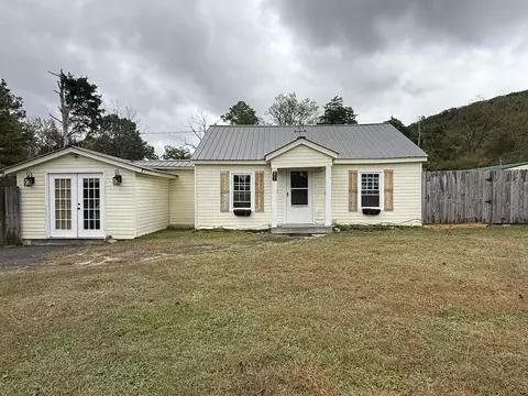 6811 Ga 136 Hwy, Trenton, GA 30752