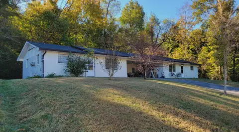 5782 Louise Ln, Ooltewah, TN 37363