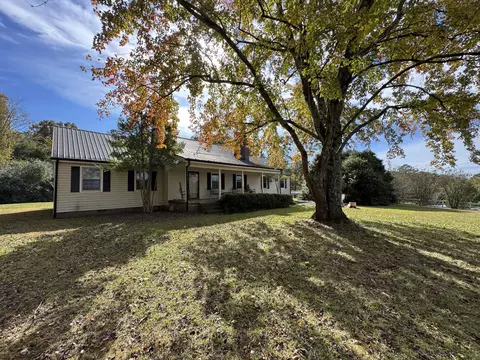 5894 Highway 411 S, Chatsworth, GA 30705