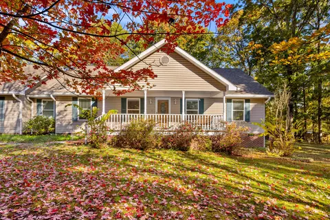 257 Scooter Dr, Graysville, TN 37338