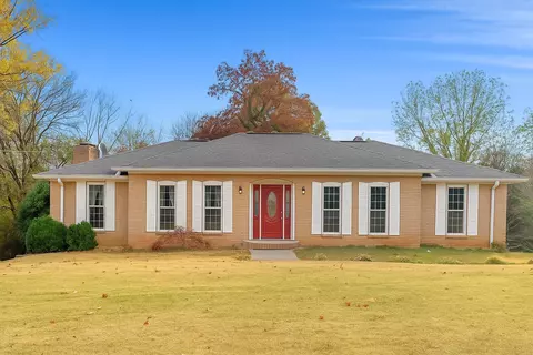 774 Woodgate Rd, Ringgold, GA 30736