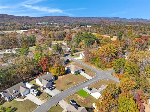 View/Area - 112 Toria Trce, Dalton, GA 30721 photo 3 of 5