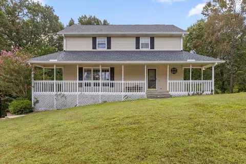 6912 Benwood Dr, Ooltewah, TN 37363