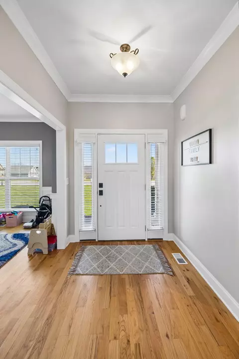 Entry Way - 7279 Will Dr, Harrison, TN 37341 photo 1 of 14