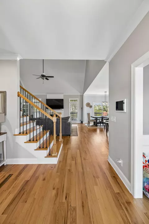 Entry Way - 7279 Will Dr, Harrison, TN 37341 photo 2 of 14