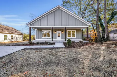 4026 Meadow Ln, Chattanooga, TN 37406