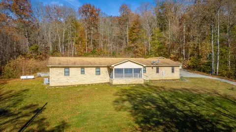 519 Hargiss Cove Rd, South Pittsburg, TN 37380