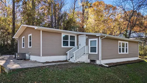 118 Alpine Dr, Rossville, GA 30741