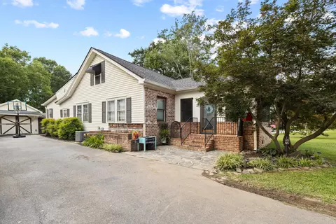 157 Park Ave, Trion, GA 30753