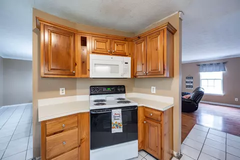 Kitchen - 200 Ash Ln, Rock Spring, GA 30739 photo 3 of 3