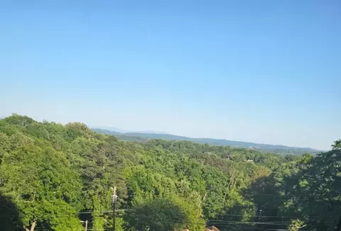 2896 Donna Lane Ln, Chattanooga, TN 37404