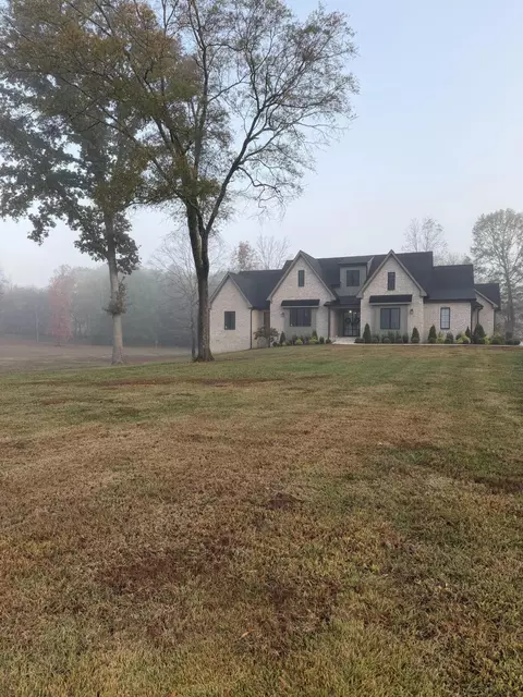 7603 Greenwood Rd, Ooltewah, TN 37363