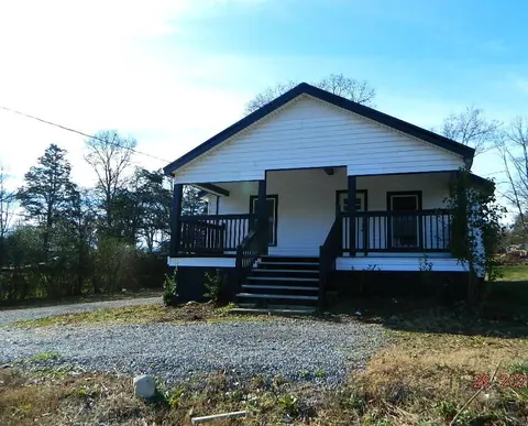 171 Hicks Hollow Rd, Trenton, GA 30752