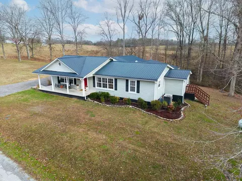 447 Co Rd 708, Flat Rock, AL 35966