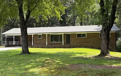 601 Lavista Rd, Dalton, GA 30720