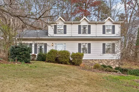 7604 Ridge Bay Dr, Hixson, TN 37343