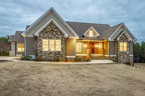 1520 Raulston Falls Rd, Jasper, TN 37347