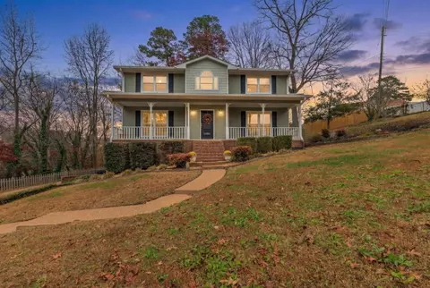 3609 Glen Oaks Dr, East Ridge, TN 37412