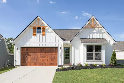 586 Nature Trl #140, Soddy Daisy, TN 37379
