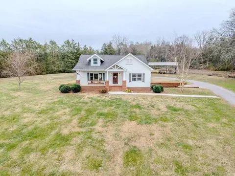 2255 County Rd #700, Riceville, TN 37370