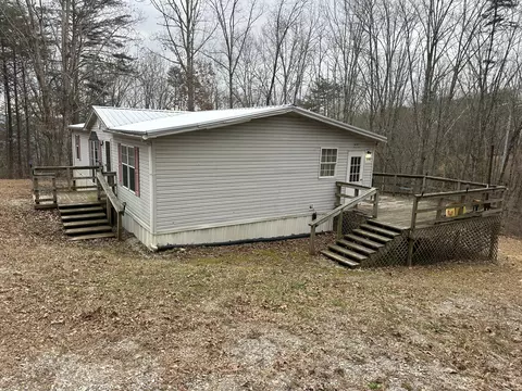 330 Johnson Rd, Pikeville, TN 37367
