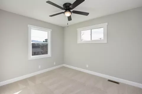 Bedroom - 511 White Rd, Chattanooga, TN 37421 photo 5 of 6
