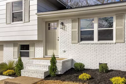 Exterior - 511 White Rd, Chattanooga, TN 37421 photo 4 of 7