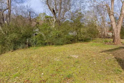 Exterior - 511 White Rd, Chattanooga, TN 37421 photo 7 of 7