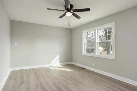 Bedroom - 511 White Rd, Chattanooga, TN 37421 photo 1 of 6