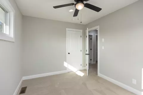 Bedroom - 511 White Rd, Chattanooga, TN 37421 photo 6 of 6