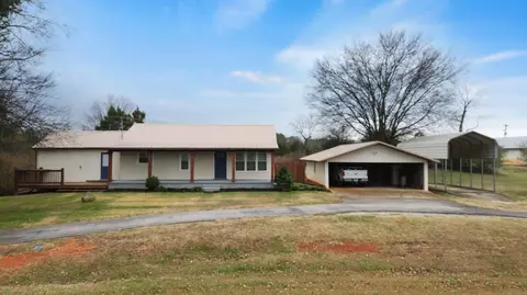 428 Clemmer Ferry Rd, Benton, TN 37307