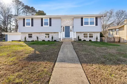 6933 Love Ln, Hixson, TN 37343