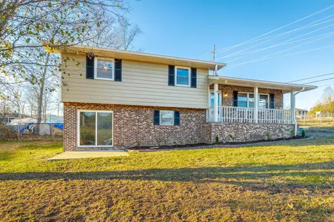 185 Glenview Dr, Trenton, GA 30752