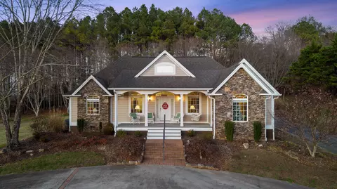 121 Hiwassee Dr NE, Charleston, TN 37310