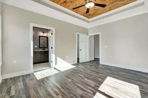 Bedroom - 326 Mountain View Cir, Ocoee, TN 37361 photo 1 of 5
