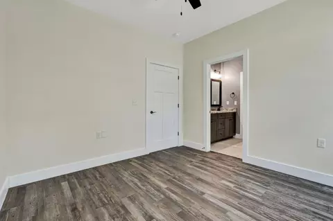 Bedroom - 326 Mountain View Cir, Ocoee, TN 37361 photo 3 of 5