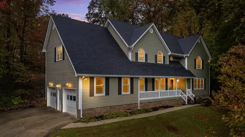 1016 Woodfern Trl, Hixson, TN 37343