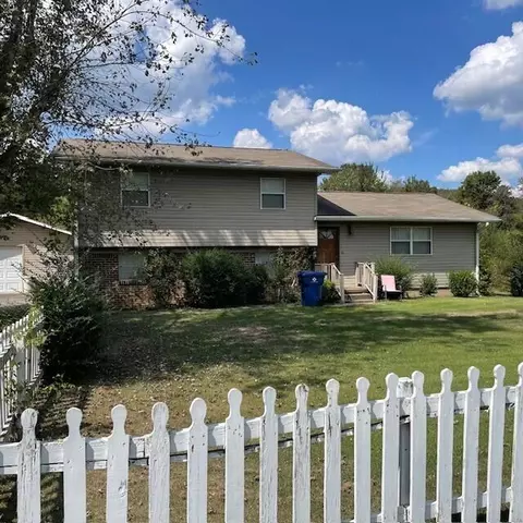 3240 Maryland Cir SE, Cleveland, TN 37323