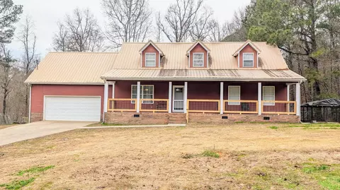 63 Loughridge Ln, Lafayette, GA 30728