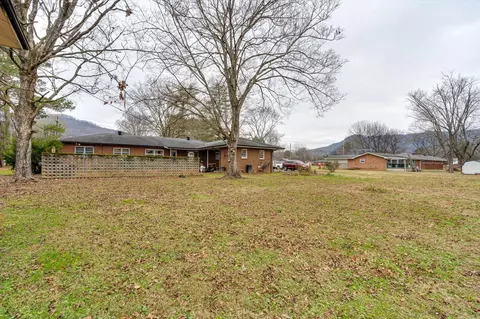 812 Betsy Pack Dr, Jasper, TN 37347 photo 29