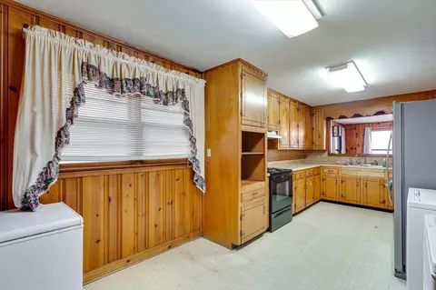 812 Betsy Pack Dr, Jasper, TN 37347 photo 5