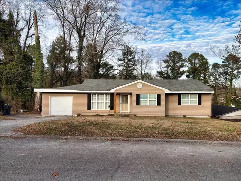 3805 Mark Twain Cir, Chattanooga, TN 37406