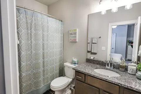 Bath - 3331 Grassy Fields Ln, Apison, TN 37302 photo 1 of 4