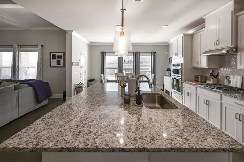 Kitchen - 3331 Grassy Fields Ln, Apison, TN 37302 photo 2 of 5
