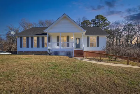 12796 Emerald Creek Cir, Soddy Daisy, TN 37379