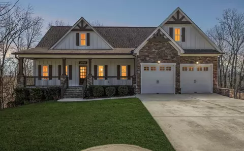 698 Sugar Leaf Ln, Soddy Daisy, TN 37379