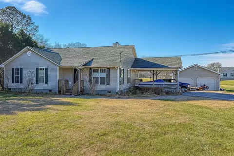 4977 Standifer Rd, Cohutta, GA 30710