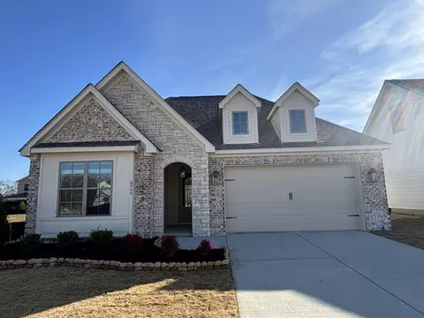 6904 Charming Pl, Hixson, TN 37343