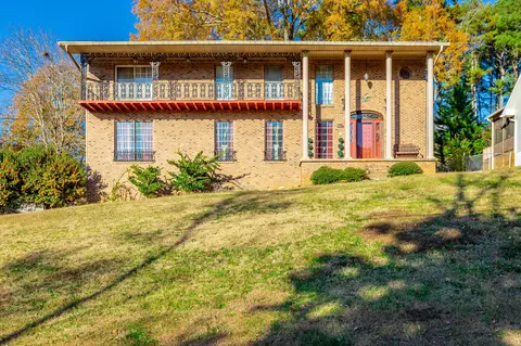 Exterior - 8417 Iris Dr, Chattanooga, TN 37421 photo 5 of 26