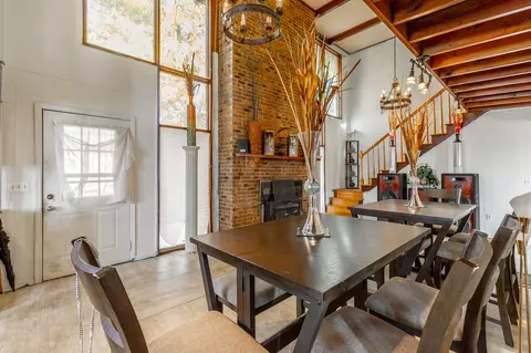 Dining - 8417 Iris Dr, Chattanooga, TN 37421 photo 3 of 5